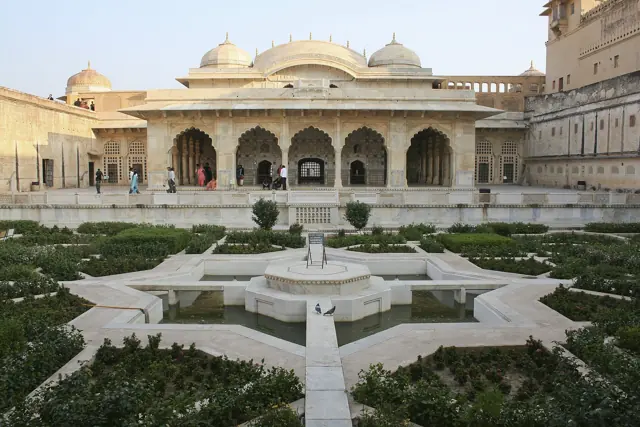 Garden courtyard inside Amber Fort